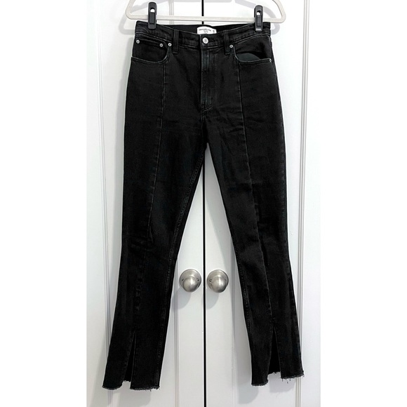 Abercrombie Skinny High Rise Front Seam Split Hem Jeans in Black - Size 28 - Picture 1 of 3